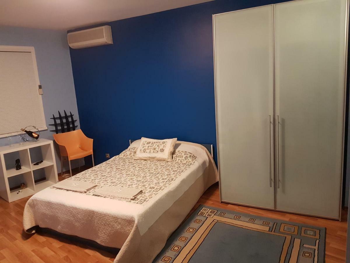 Blue Room Sofia Exteriör bild